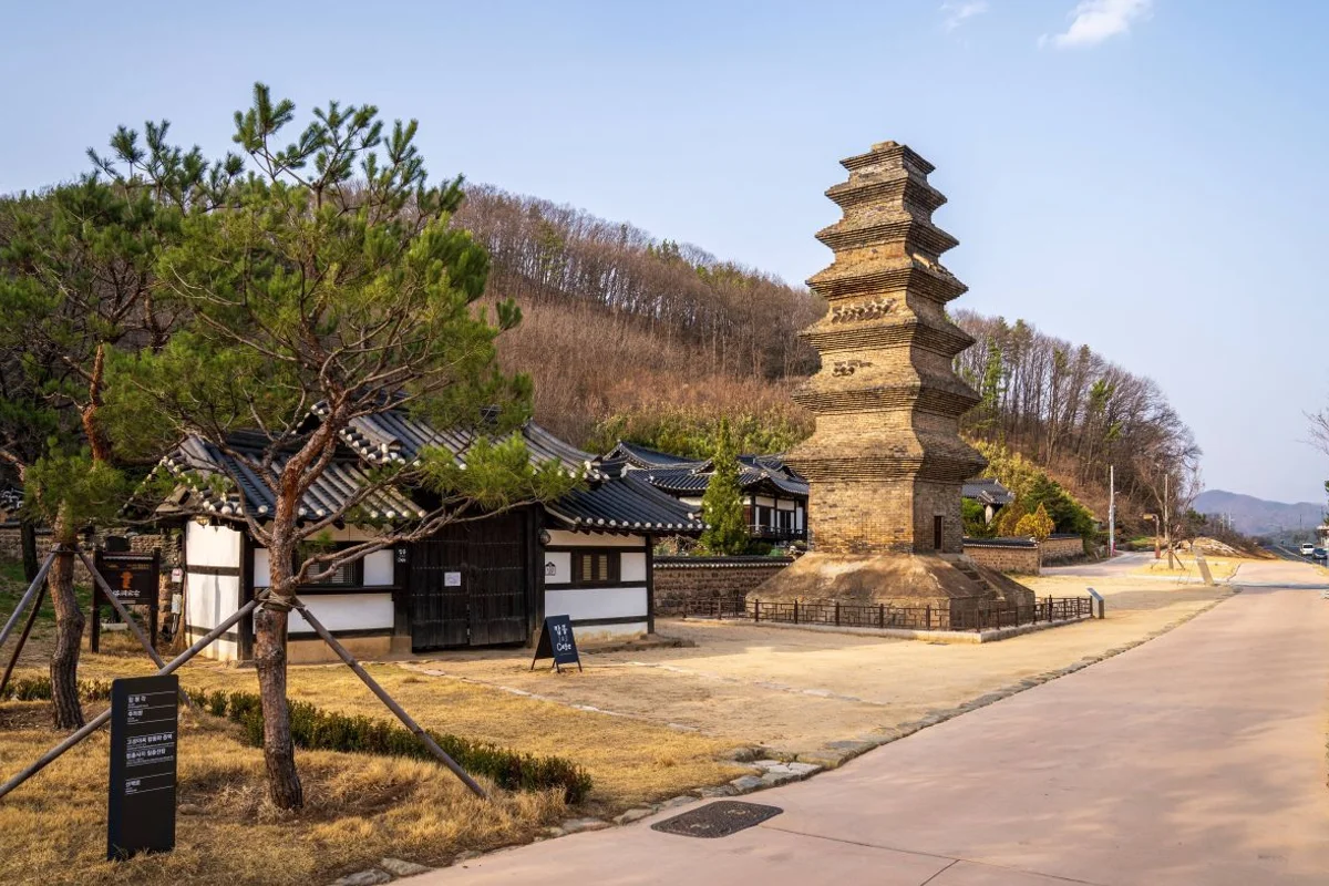 2026 탑동 비오는 날 가볼만한곳, 놓칠 수 없는 실내 명소 5곳