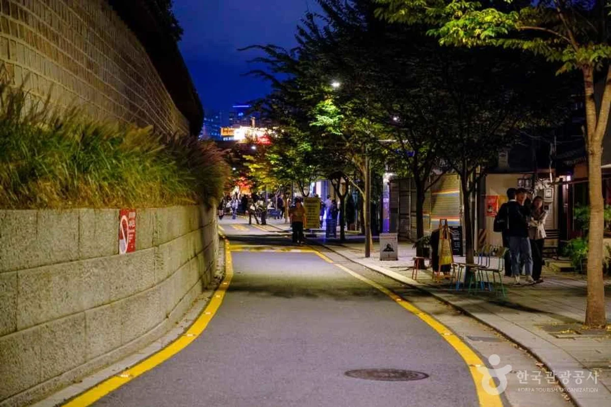 가평 거림내캠핑하우스: 서울 근교 당일 치기 계곡의 정석 - 서울 근교 여행
