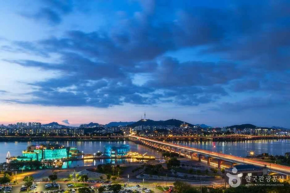 남산서울타워 - 경리단길 여행